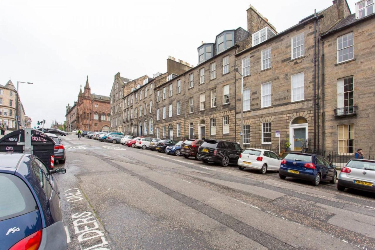 Altido Quiet City Centre Spacious Apartment Edinburgh Luaran gambar